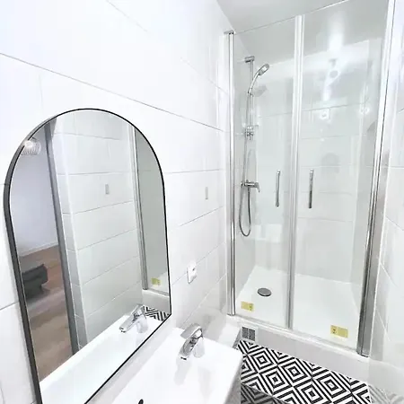 Charming 15 Min Away From Paris *